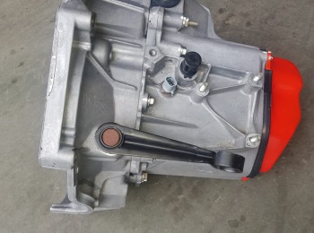 Cambio ma con relación cerrada y autoblocante