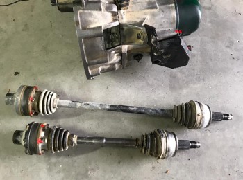 Caja saved a cravot 6v. renault 