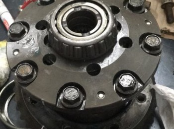 Diferencial evo rs con autoblacante 9 rallyard 16discos tope evolucion