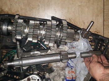 Caja crabots 6v mitsubishi evo kaps