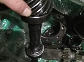 Piñoneria y repuestos de ricardo para cajas de mitsubishi