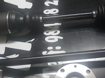 Se vende caja b4 con grupo corto y autoblocante