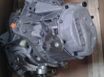 Caja be5 nueva, con precintos, 3 carreras 