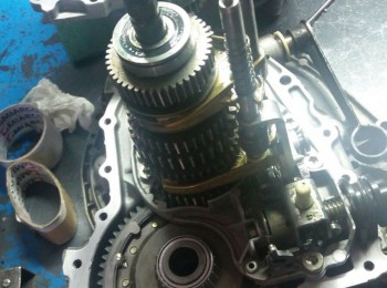 Se vende caja de cambios con relación ma