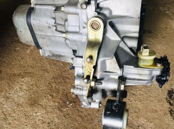 M.a con relación y grupo corto,palieres y buje con rodamientos