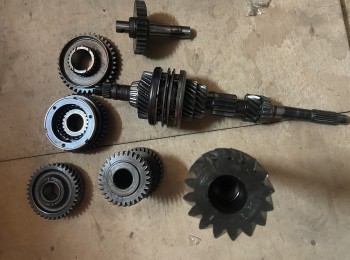 Relación de cambio 205 gti