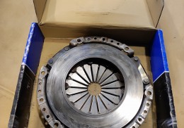 Prensa reforzada clio 2