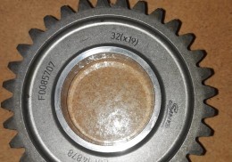 Se vende piñonería para caja sadev st75