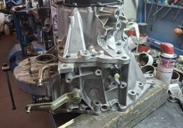 Caja peugeot 206 gti con 12x61