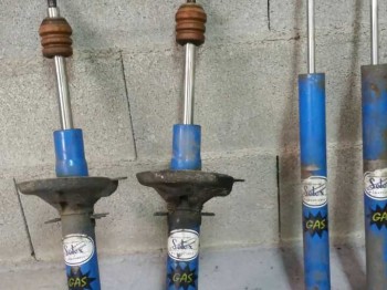 Kit amortiguadores vw bora