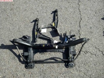 Cuna motor 205 gti con trapecios