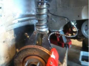 Se vende suspensión de tierra de 206 rc nueva