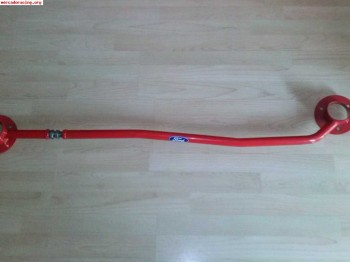 Se vende barra refuerzo torretas suspension ford focus mk1