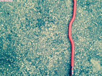 Se vende barra estabilizadora delantera de 309 gti de 23