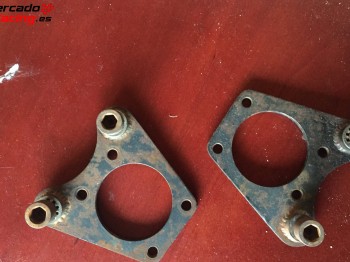 Soporte pinzas traseras 106 kit car