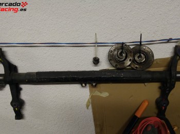 Eje trasero saxo/106