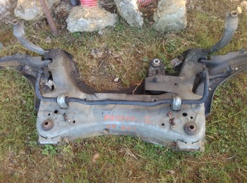 Cuna de motor de renault megane 2