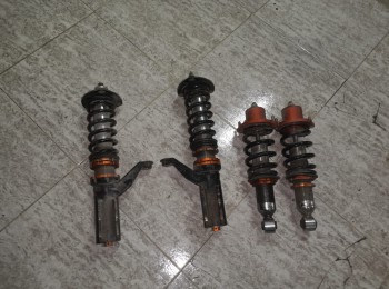  se venden suspensiones cuerpo roscado delanteras,  traseras y copelas