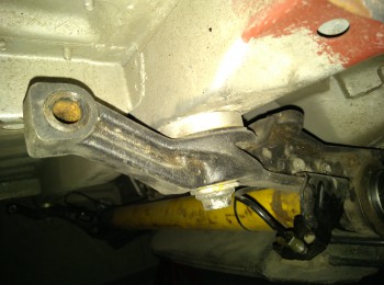 Casquillos aluminio puente trasero saxo