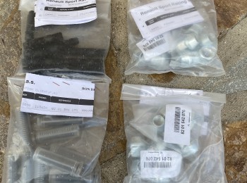 Renault clío r3. espárragos, tuercas ruedas, potenciometro y cable mar