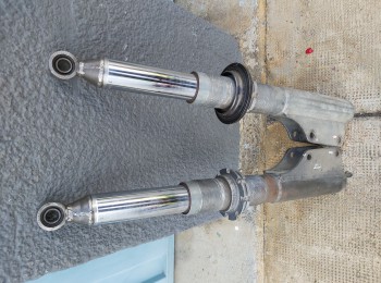 Amortiguadores clio gr.a de la epoca