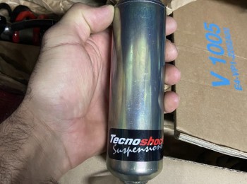 Amortiguadores traseros para saxo o 106 tecnoshock 