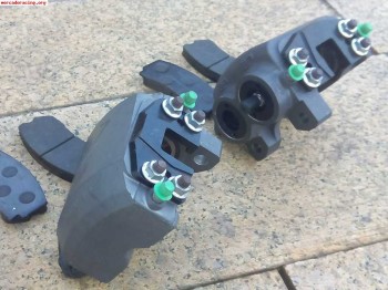 Vendo pinzas ap cuatro pistones escort, bmw 2002, etc...