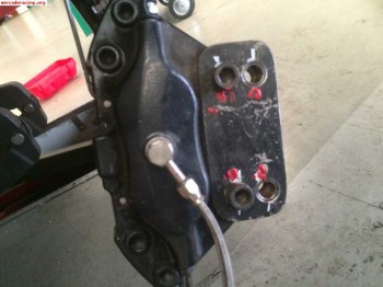 Pinzas brembo, pastillas galfer , discos apracing.  ideal f2