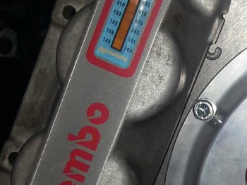 Pinzas brembo de 4 pistones 