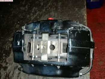 Pinzas brembo 4 pistones