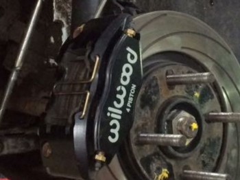 Ocasion,, frenos, wilwodd de 4 pistones,,