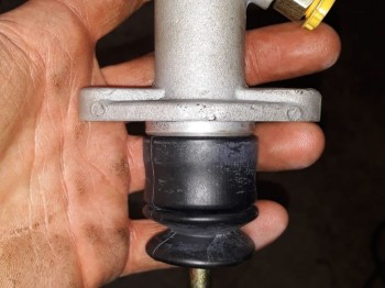 Bomba brmbe freno de mano