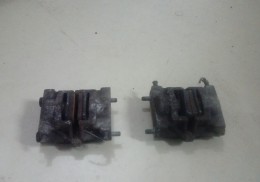 Se venden pinzas traseras de 2 pistones