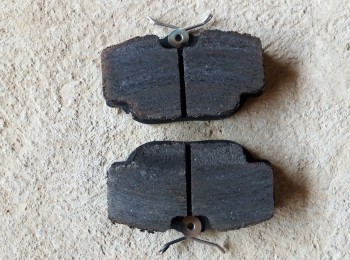 Pastillas delanteras ferodo 2500 para bmw 325 e30, sin asentar, 8km de