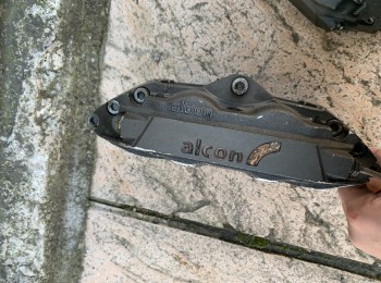 Pinzas alcon 4 pistones