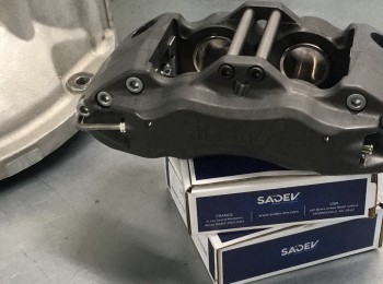 Pinzas de freno alcon peugeot 208r2