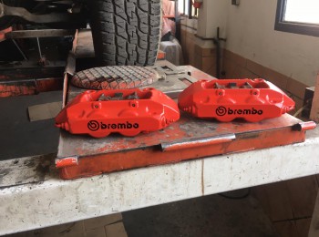 Pinzas brembo megane 225/ clio 3