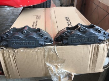 Pinzas alcon formula renault 2.0