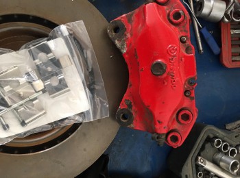 Pinzas y discos brembo fiat coupe 