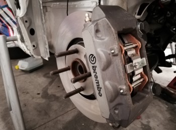 Kit frenos brembo 4 pistones. 