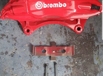 Pinzas brembo 4 pistones