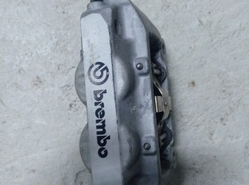 Pinza freno brembo