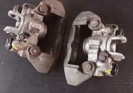 Pinzas saxo / 106 traseras con sistema supresor cable 