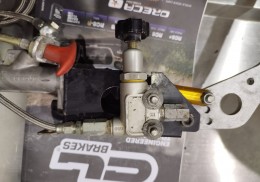 Freno de mano hidráulico 