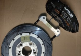 Frenada ap racing de 6 pistones 