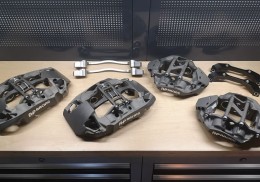 Amg gt4 hwa complete brake kit for amg gtr