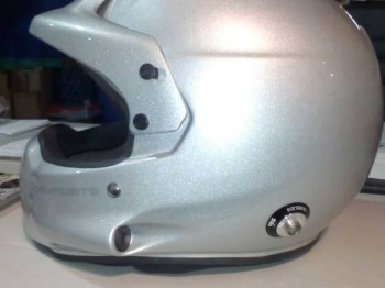 Semi estreno de casco cerrado