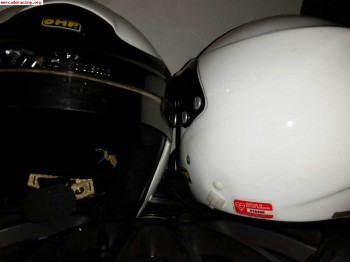 2 cascos omp jet 300€