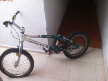 Cambio bici monty por casco stilo talla s o m con interfono