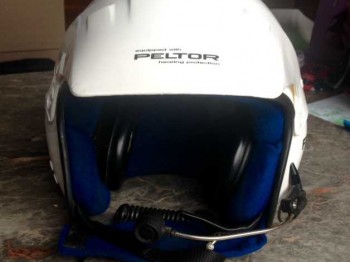 Casco peltor con intercom